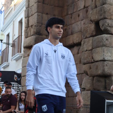 SUDADERA CAPUCHA